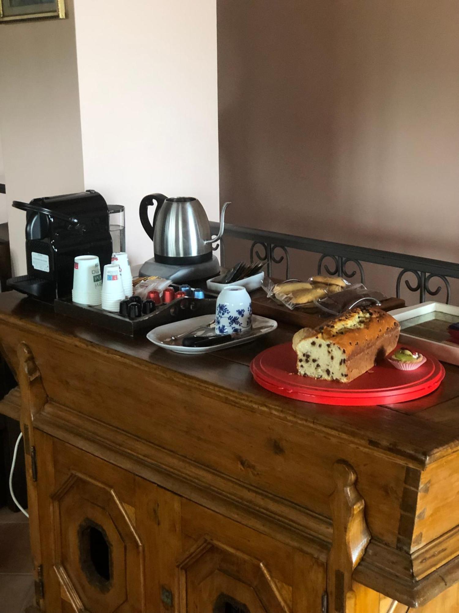 B&B La Rosa Салерно Екстериор снимка